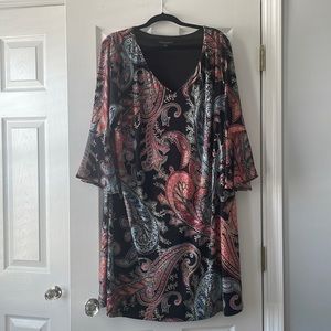 Connected apparel, 20 W paisley dress 3/4 bell sleeve